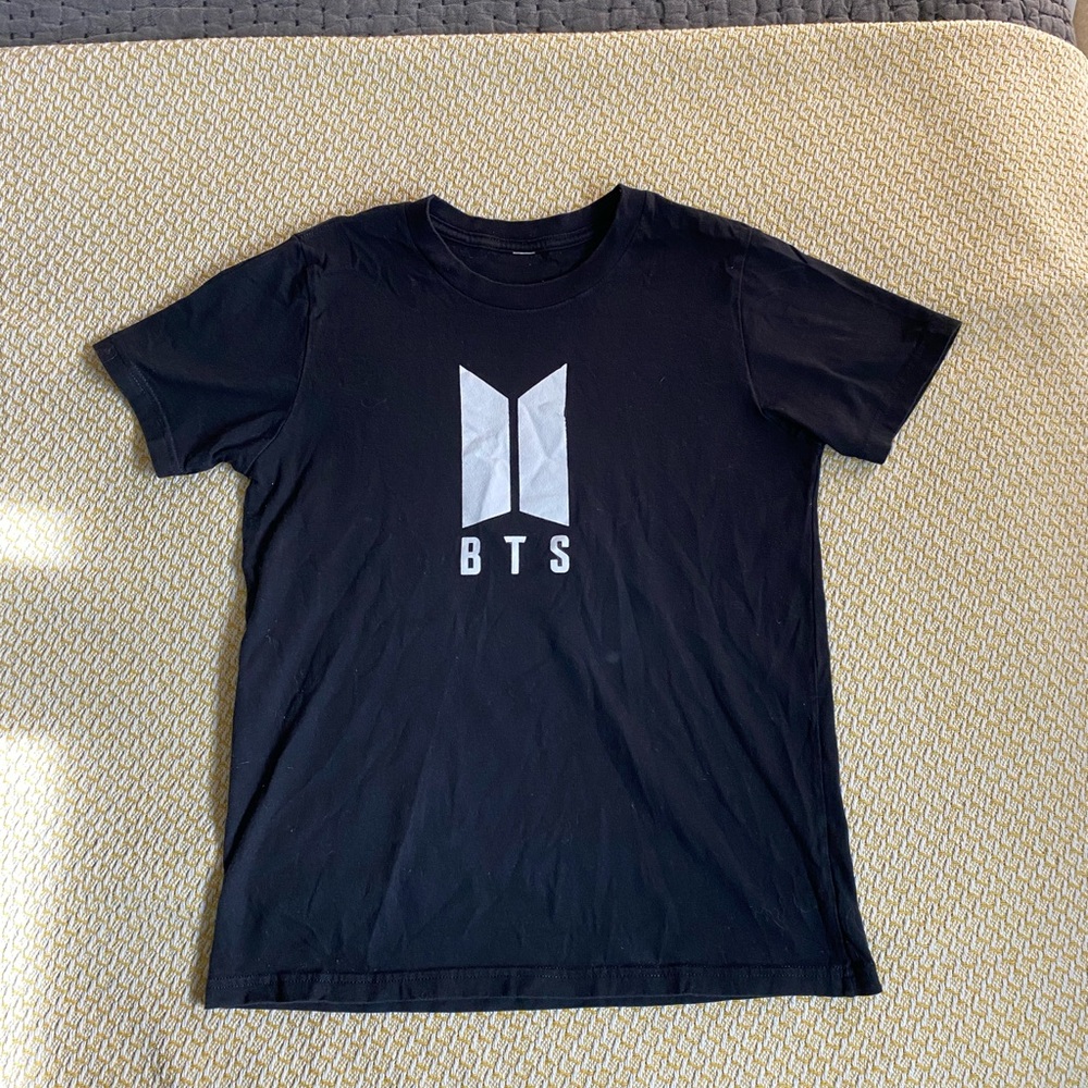 BTS shirt, no tag - size 10-12 kids. Black.